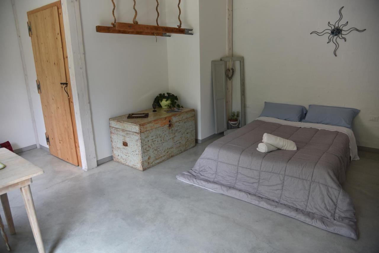 Capannone111 Bed & Breakfast Castiglione di Ravenna Eksteriør bilde
